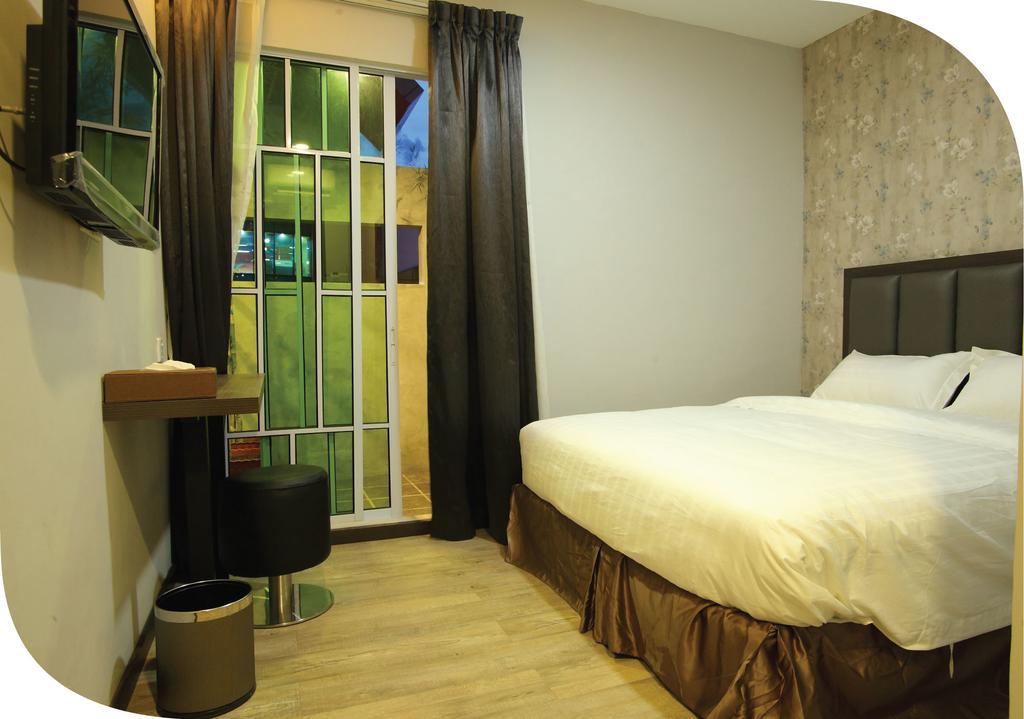 Eatern Hotel Batam Экстерьер фото