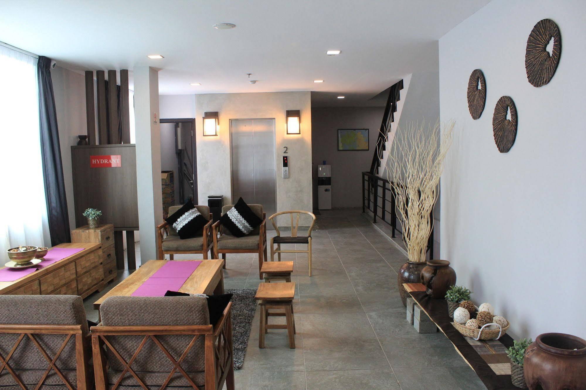 Eatern Hotel Batam Экстерьер фото